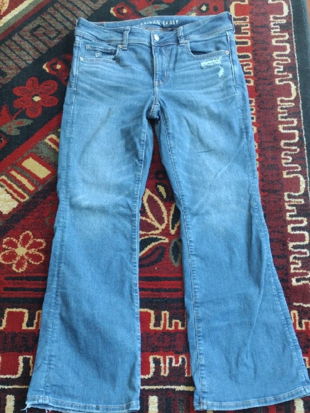 American Eagle Light Blue Denim Jeans with Tan Stitching - Picture 8 of 9